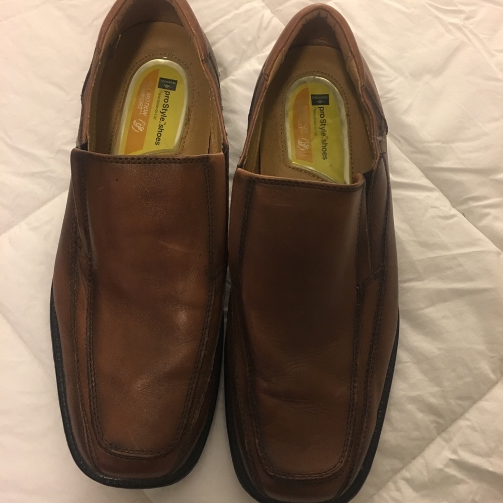 Men’s Brown Dockers Pro Style Shoes